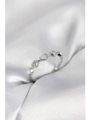 Nemere Mey Ithalat® Gümüş Renk Minimal Kalp Model Zirkon Taşlı Pirinç Kadın Yüzük