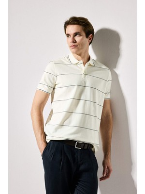 DeFacto Pamuklu Regular Fit Polo Yaka Kısa Kollu Polo Tişört G2606AX26SP