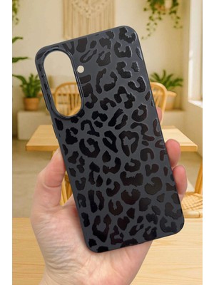 Vip Case Samsung Galaxy A57 Uyumlu Siyah Leopar Desenli Silikon Darbe Emici Klasik Korumalı Rubber Kılıf