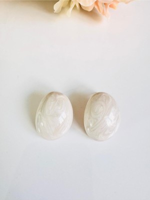 Devi Fashion Oval Dalga Desen Kemik Küpe 3 cm