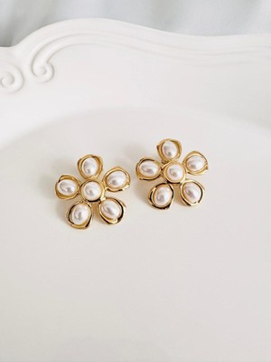 Devi Fashion Çelik Inci Çiçek Küpe 4 cm