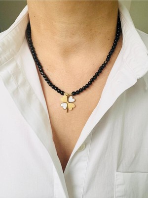 Devi Fashion Doğal Siyah Taş Çelik Yonca Uçlu Kolye