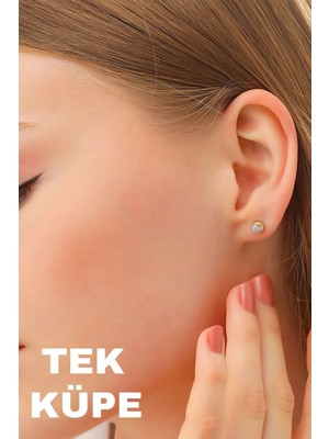 Moom Mücevherat 14 Ayar Altın Sıvama Tek Taş Küpe 5 mm Tek Küpe