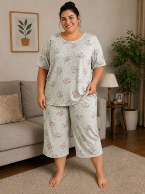 Balis Pijama Kadın Büyük Beden Çiçek Desenli Benekli Pijama Takımı Kısa Kollu Kapri Alt Üst Set Düğme Detaylı Pamuklu Battal Beden Rahat Kalıp Şık Ev Giyimi Uyku Seti