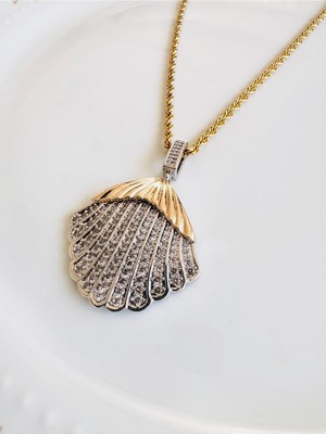 Devi Fashion Charm  Istiridye Kombin Kolye