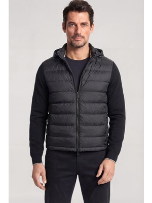 Paul & Shark Erkek Normal Kalıp Kapitone Tasarımlı Kapüşonlu Fermuarlı Siyah Ceket 26412360-011