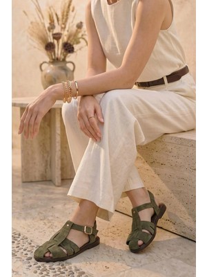 Stilbagshoes Della Tokalı Hakiki Deri Kadın Sandalet Haki