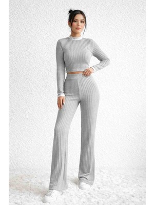 Selda Tekin St Giyim Kadın Gri Fitilli Kaşkorse Garni Detaylı Dik Yaka Crop Top ve Ispanyol Paça Pantolon Ikili Takım