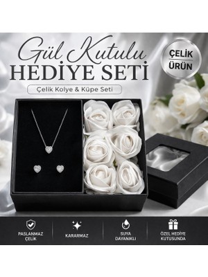     Çelik Kolye ve Küpe Setli Güllü Hediye Kutusu