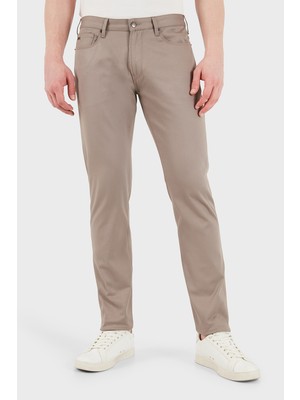 Emporio Armani Pamuklu Slim Fit Düşük Bel Jeans Erkek Kot Pantolon EM000121 AF23021 U6107