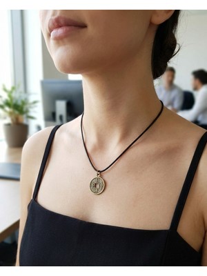 Vintage Takı Siyah Deri Ipli Bakır Kaplama Uzak Doğu Esintili Japon Şans Parası Kolyesi & Feng Shui Şans ve Bolluk Temalı Kolye