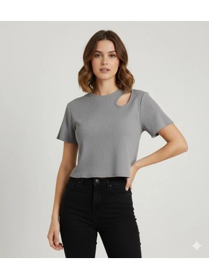 Kadın Kumaş Geniş Askılı Crop Bluz