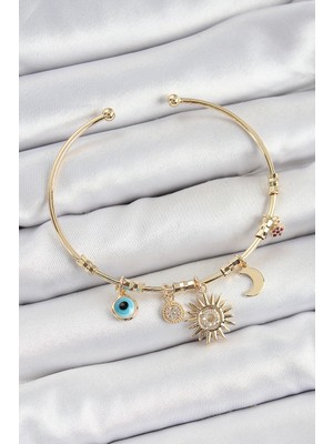 Novis Liora Pirinç Zirkon Taşlı Güneş Ay Nazar Model Gold Renk Charm Bileklik