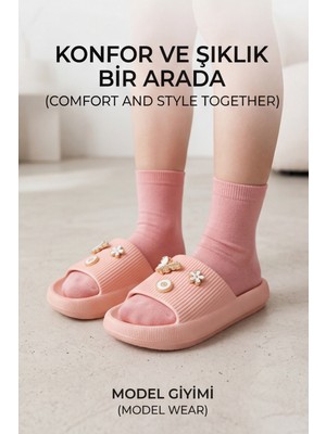 Liarca Peri Masalı Serisi - Pudra Pembe Figürlü Kız Çocuk Terlik : Işıltılı Kelebek ve Çiçek Detaylı, Ultra Hafif, Anatomik ve Kaymaz Tabanlı Yazlık Çocuk Açık Terlik