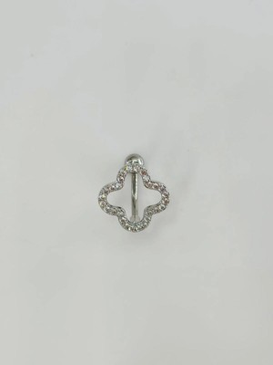 Mudanis Göbek Piercing