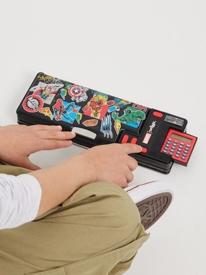Smiggle Marvel Popout Kalem Kutu