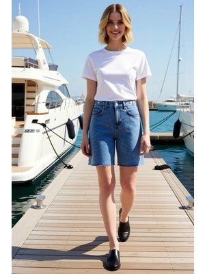 Benerly Kadın Yüksek Bel Bermuda Beli Ayarlı Düz Desen Boru Paça Kısa Boy Denim Fonksiyonel Şık