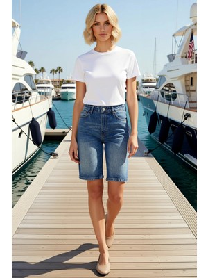 Benerly Kadın Şort Bermuda Yüksek Bel Geniş Paça Düz Desen Denim Kısa Boy Relaxed Kalıp Rigid Dokuma