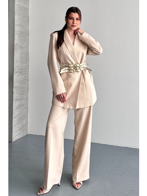 Moda Armanc Kadın Ikili Blazer Ceket ve Palazzo Pantolon - 3 Kemerli Blazer Ceket Gold Tokalı Kruvaze Kesim