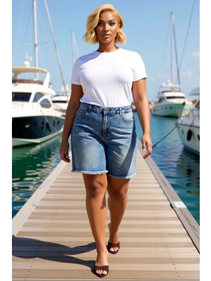 Benerly Kadın Büyük Beden Şort Denim Bermuda Yüksek Bel Destroylu Geniş Paça Düz Desen Non Stretch
