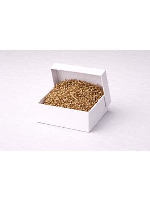 Orbak Kağıtçılık Beyaz Karton Takı Kutusu 9,5x9,5x2 cm – Kapaklı Model | 5 Adet + Kahverengi Kırpık Kağıtlı
