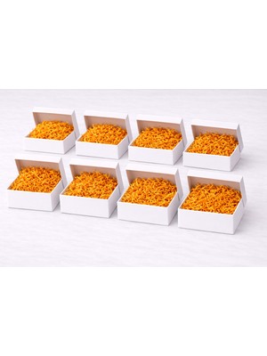 Orbak Kağıtçılık Beyaz Karton Takı Kutusu 9,5x9,5x2 cm – Kapaklı Model | 10 Adet + Hardal Kırpık Kağıtlı