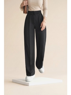 Moda Morfo Beli Cırtcırt Detay Boru Paça Kumaş Pantalon -Siyah