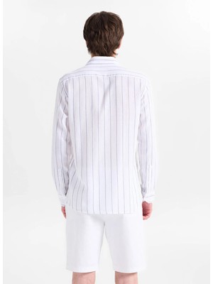 Altınyıldız Classics Beyaz Erkek Düğmeli Tailored Fit Çizgili Gömlek ACE201262204