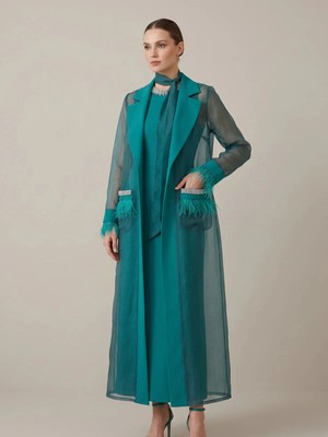Crystalia Lüks Tüy Garnili Gece Elbisesi ve Şeffaf Organza Kaftan Seti
