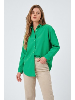 Norshen Fıstık Yeşili Oversize Uzun Basic Gömlek