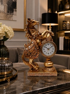 Hediye Filesi Gold Eskitme Ayna Işlemeli At Figürlü Masa Saati – 25X16 cm Dekoratif ve Şık Tasarım  Premium Hediye