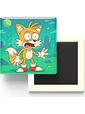 İberk Tails - 9x9 cm Baskılı Kare Buzdolap Magneti (Rozetli)