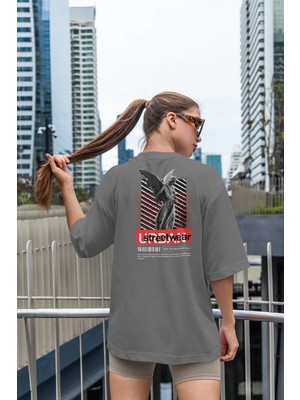 CC Collection Urban Sırt Baskılı Oversize Kadın T-Shirt