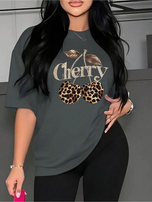 CC Collection Leopar Desenli Kiraz Baskı Detaylı Kadın Oversize T-Shirt