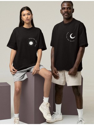 CC Collection Güneş ve Ay Baskılı Oversize Çift T-Shirt Takımı Unisex Rahat ve Şık Tasarım