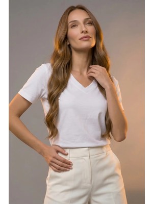 Passion Moda Evi Pamuklu V Yaka Basic Tshirt