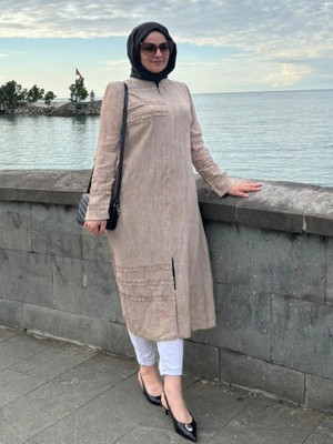 Esra Butik Modern Hakim Yaka Tesettür Kap – Çilek Kumaş Rahat Kesim