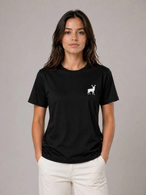 Beruflic Kadın Minimal Geyik Logolu Tişört Bisiklet Yaka Kısa Kol Yazlık T-Shirt - Siyah