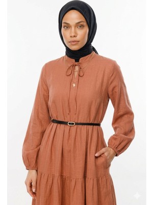 Ang-Scarf 95 x 95 Siyah Renk Viora Desen Ipeksi Jakar Eşarp - Ağırlık Yapmaz - Dört Mevsim Kullanıma Uygun - Kayma Yapmaz