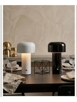 Essey Lighting Essey Ligthing Bellhop Model Masa Lambası Üç Işık Modu Dimmerli Dokunmatik Siyah