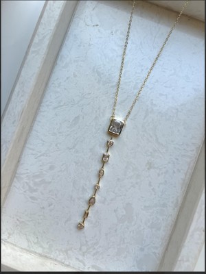 Nevamor Baget Taşlı Y Kolye
