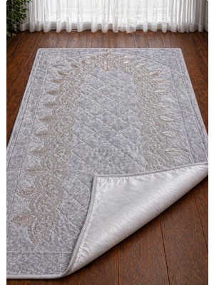 Kapitoneli Nakışlı Hediyelik Çeyizlik  Gelin Damat Seccade. 70X110 cm