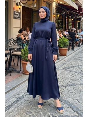 Modestim Kadın Lacivert Saten Tesettür Abiye Elbise Uzun Kollu Kuşaklı Düğün Nişan Özel Gün Tesettür Elbise