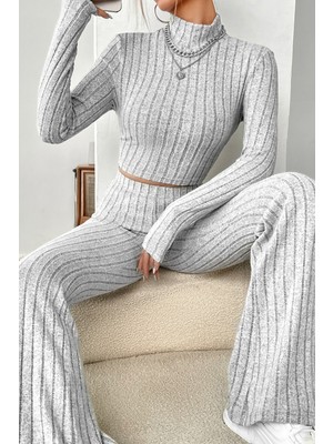 Cm Store Kadın Gri Çizgili Boğazlı Crop Top ve Yüksek Bel Pantolon Takım