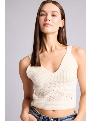 DeFacto Slim Fit Triko Atlet I1116AX26SM