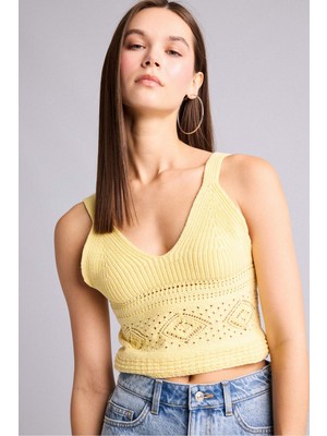 DeFacto Slim Fit Triko Atlet I1116AX26SM