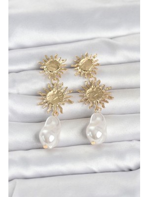 Epilons Gold Renk Pirinç Güneş Model Detaylı Kadın Küpe TJ-BKP11797