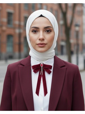 Jivva's Collection Bordo Kadife Kadın Fiyonk Broş. Parlayan Kırmızı Taş Detaylı Fiyonk Broş .yaka Iğnesi