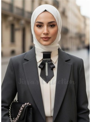 Jivva's Collection Kadın Fiyonk-Siyah. Parlayan Zirkon Sallantılı Detaylı. Boyun Askısı Çıkarılabilir