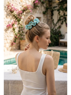 Handmade Kadın Mavi- Beyaz Çizgili Örgü Standart Boy Scrunchie - El Yapımı Crochet Lastik Toka